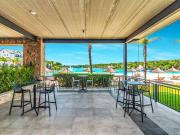 1523 The Blyde Crystal Clear 2 Bedroom Apartment