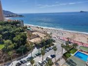 Piso en primera línea de playa en Urbanización el Olivar