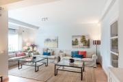 One&Lux Aire - Spacious and Bright Apartment in the Heart of Seville