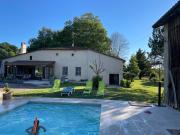 La Tour du Sorbey - Gîte Nature Familial - Piscine - 3 à 6 Pax