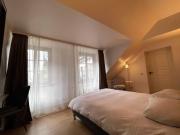 Two bedroom Old town with private terrace