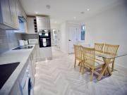 Ideal Lodgings in Radcliffe