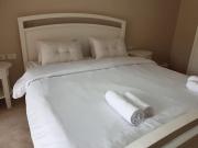 Mangroovy - Delicate 1BR Ground floor by the Pool