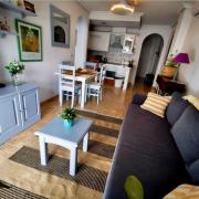 NEW Sunshine Apartment with pool