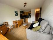 Studio cosy avec balcon, 2 nuits - La Clusaz, proche Bossonnet et pistes, parking inclus - FR-1-459-206