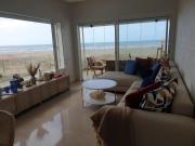 Luxueux appartement front mer