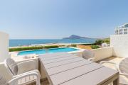 Top first line apartment Altea