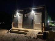 WOMOCAMP Holzhütte 2 with shared WC