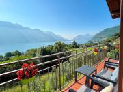 Appartamento Tivano, balcone con vista lago