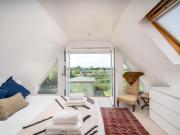 The Sculptors Cottage - Pass the Keys