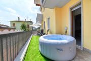 Pearl House - Sirmione Holiday - Jacuzzi Privata