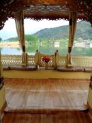 Rajas Palace Houseboat - Kashmir