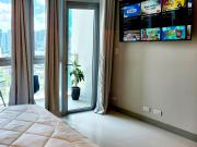 Casa Antonio At Uptown Parksuites Two