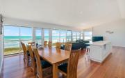 124 Surfers Pde - BYO Linen Beachfront