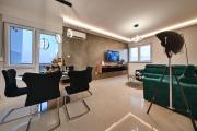 Luxury apartment Nella with seaview