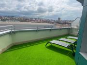 Bonito atico zona hospital con garaje