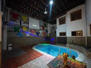 Económica casa con piscina privada en Medellín MLB