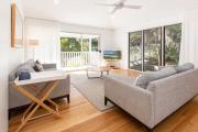 Top Blueys Beach