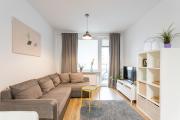 Golden Apartments Warsaw - Big and Bright Stylish Apartments - City Center - Pereca