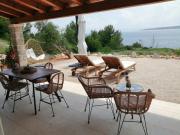 Kuća za odmor Gnjila u uvali iznad prekrasne plaže