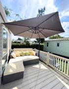 Top Allhallows Top Allhallows