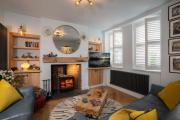 Modern Home in Windermere by LetMeStay Modern Home in Windermere by LetMeStay