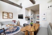 Top Travelers Rest