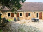 Maison chaleureuse à la campagne