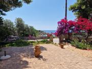 Archos Beachfront Studio