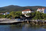 Family friendly apartments with a swimming pool Kneza, Korcula - 9720