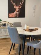 Cozy 3BR Apartment Walking Distance to GOMA