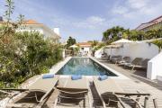 Estoril Contemporary Garden Villa by CadenzaLux Estoril Contemporary Garden Villa by CadenzaLux