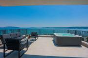 Beachfront Villa Sol&Mar with heated pool and jacuzzi