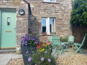 Idillic Two bed country cottage