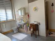 Chambre Arnica lit 140 wifi sdb partagée