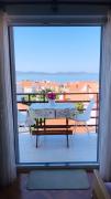 Apartment with beutiful view-Marijana