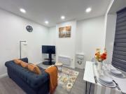 Entire 2 Bedroom Flat Leicester DMU - LT Flat 2