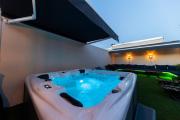 Modern apartment Korina with private jacuzzi Modern apartment Korina with private jacuzzi