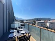 LUrban - Parc, centre, parking & balcon avec vue!