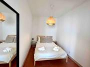 Estoril Studio Retreat - Walk to the Beach