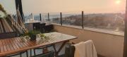 SUNSET DIVINE Views, Terrace , Pool , Garage- Fibre