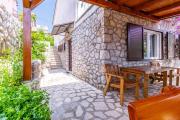 Apartments by the sea Crikvenica - 21501