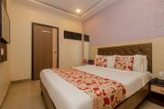Hotel O Golden Nest Near Chhatrapati Shivaji International Airport