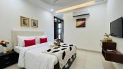 BluO 3BHK Golf Course Road - Balcony, Lift, Terrace