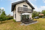 House HARALD with Garden, 3 km to the Beach, Wolin Island by Renters