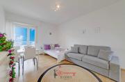 Violet Suite 5 Lugano City for 3 Guest -By EasyLife Swiss