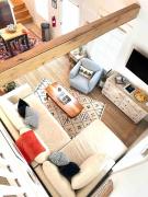 Liz Lane Cottage- entire guesthouse