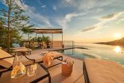 Patria Suite with Infinity Pool