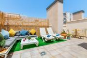 -MalagaSunApts-City Centre Terrace Pool Parking