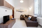 GuestHost - Stazione & Policlinico Apartment